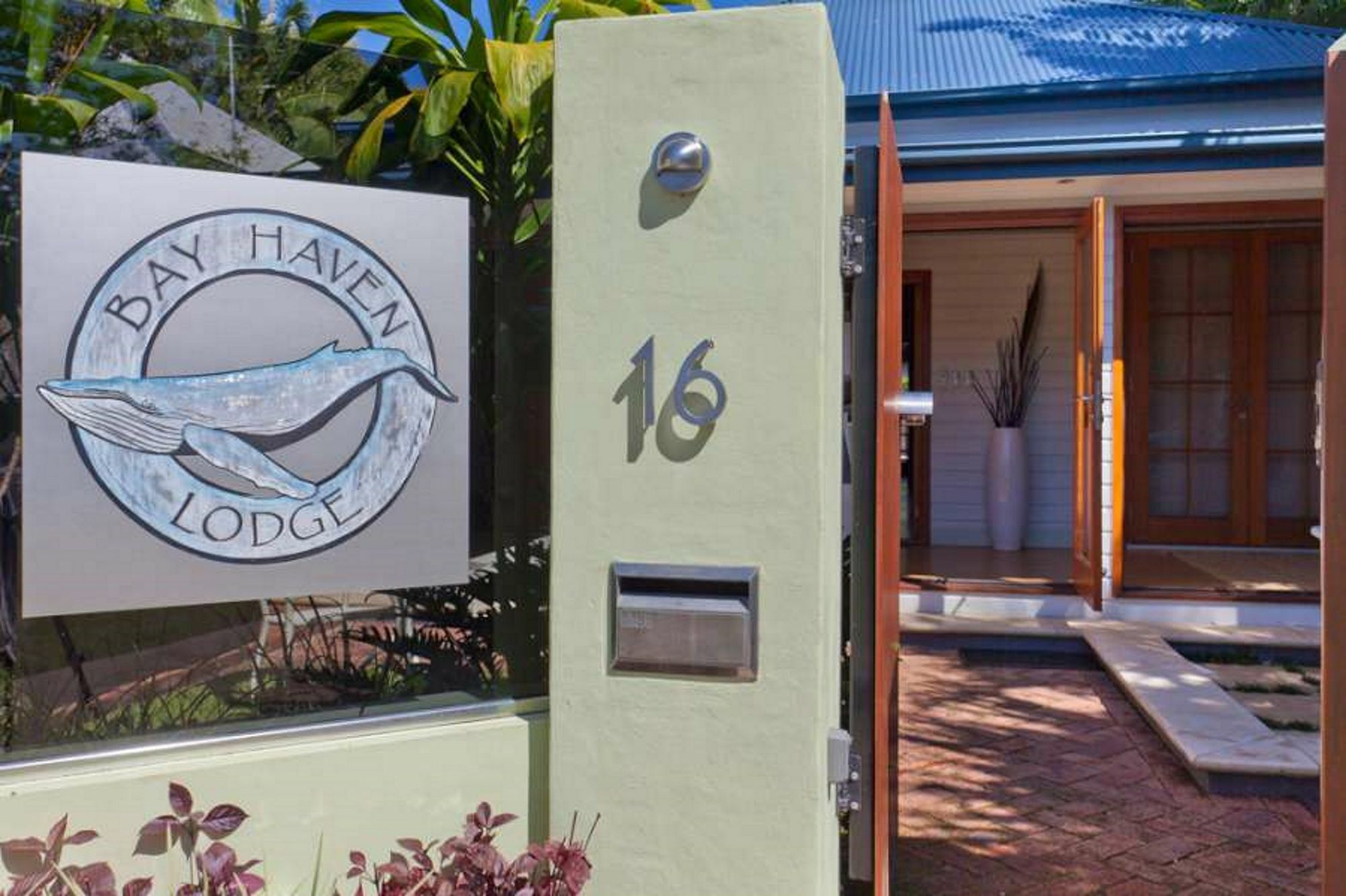 Bayhaven Lodge Byron Bay Exteriör bild